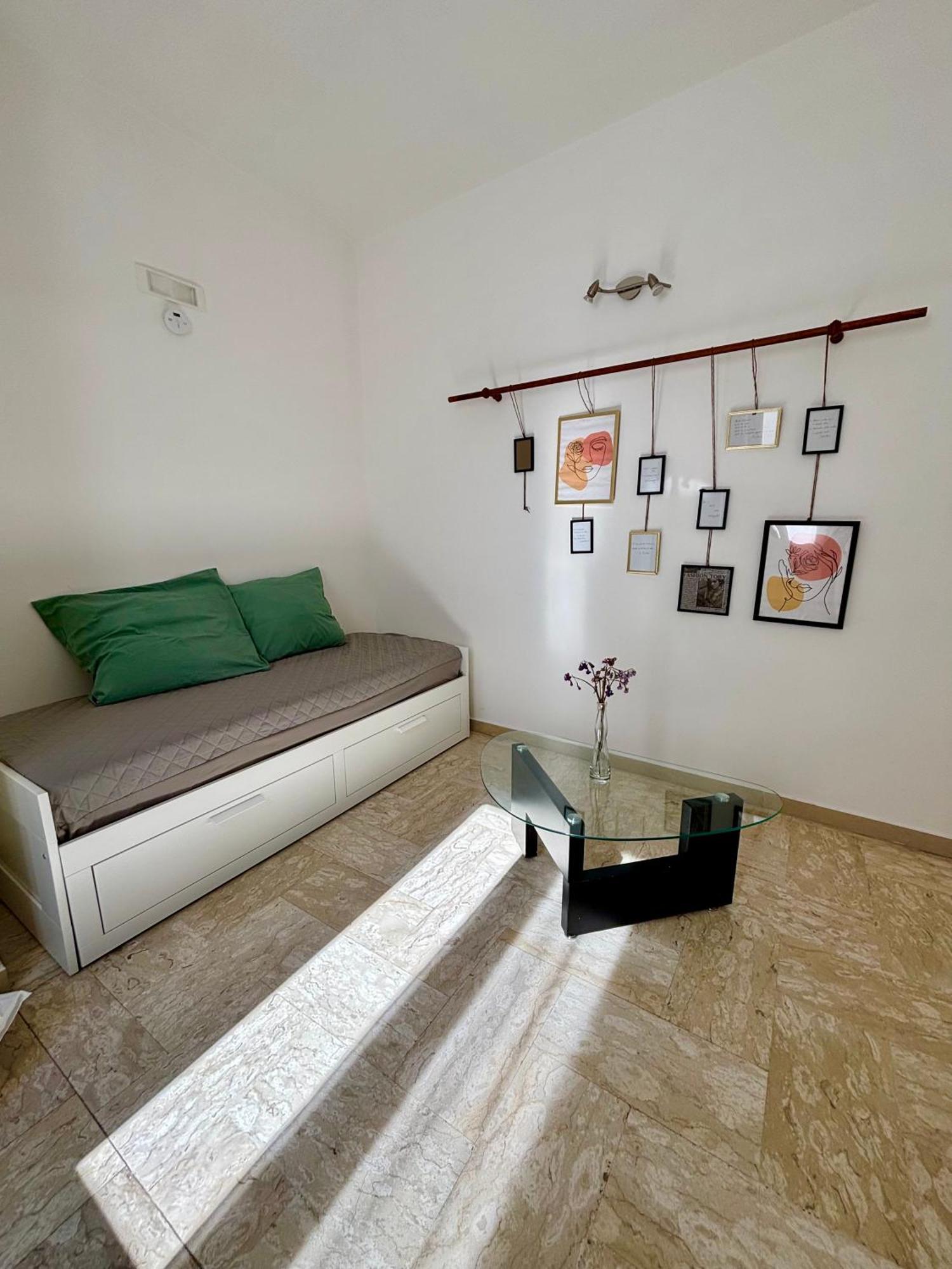 La Pergola Del Centro Lejlighed Brindisi Eksteriør billede