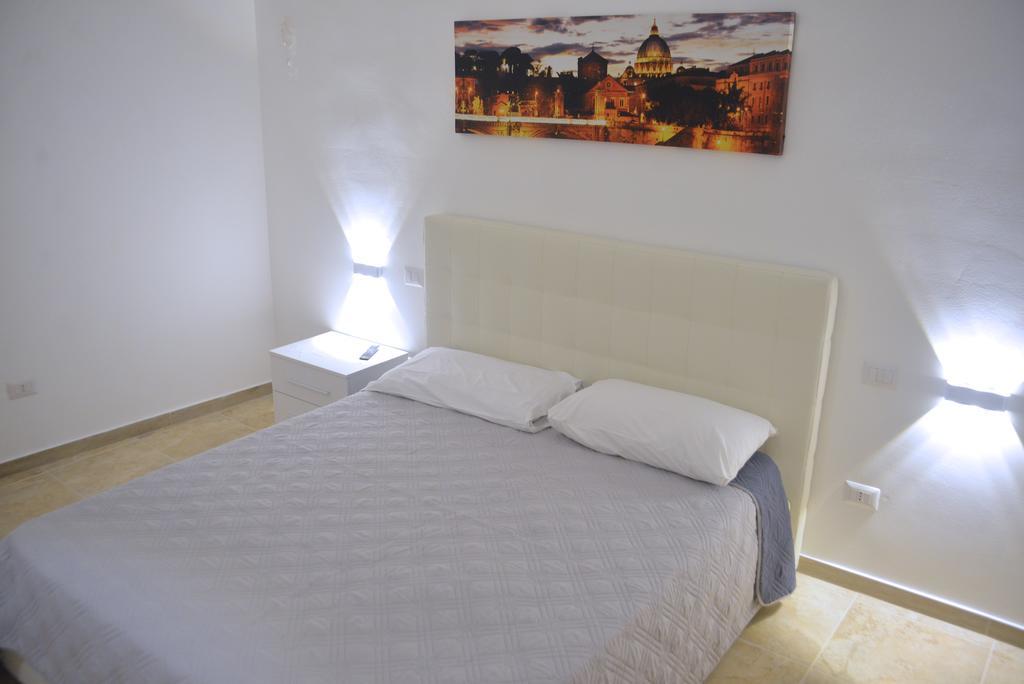 La Pergola Del Centro Lejlighed Brindisi Eksteriør billede